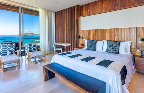 San Jose del Cabo Apartment | Ocean View Luxury Resort Apartment in Cabo