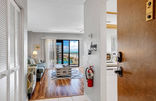 Flagler Beach Condo | Ocean View Manor with Tranquil Sunrise Views