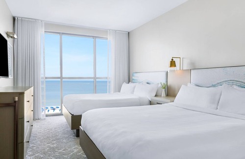 Marco Island Resort | Ocean View Marriott's Crystal Shores Resort 2-BDRM Villa Beachfront Marco Island