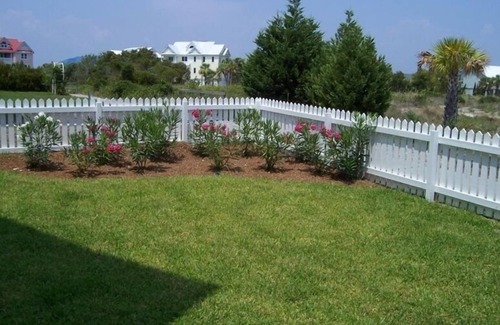 Oceanmarsh Subdivision House | ⛱🏝🏖 OCEAN VIEW nJust steps to beach/poolsnGolf cart-fenced yard-pet friendly