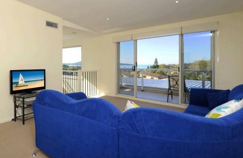 Fingal Bay House | Ocean View Oasis at Fingal Bay