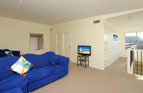 Fingal Bay House | Ocean View Oasis at Fingal Bay