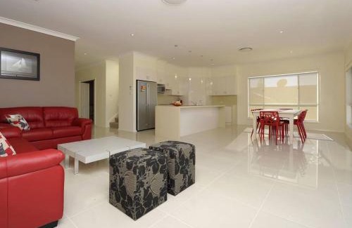 Fingal Bay House | Ocean View Oasis at Fingal Bay