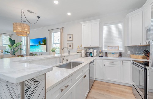 Clipper Cove House | Ocean-View Oasis: Pool, Hot Tub & Beach Access