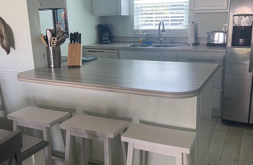 Sea Dunes Condo | Ocean View, Pool Front, Ground Level Condo REMODELED!