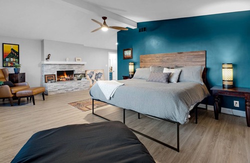 La Jolla Mesa House | OCEAN VIEW/Pool/Gourmet Kitchen/Outdoor Oasis near La Jolla! Sleeps 7 People!