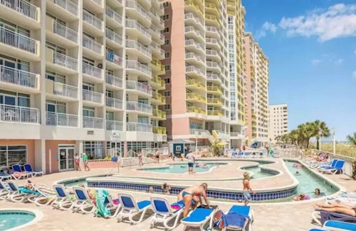 Atlantic Beach Condo | Ocean View Room, Pools, Lazy Rivers, and Jacuzzi
