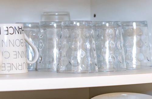 Motobu House | Ocean view rental villa, 8 minutes walk to Churaumi Aquarium, 2 minutes walk to Ocean Expo Park Emerald Beach entrance, free BBQ facilities