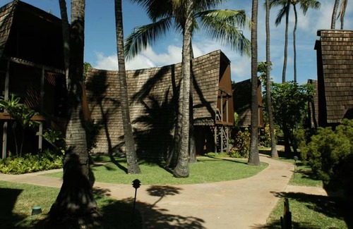 Kaunakakai House | Ocean View Suite: with Seating Area and Balcony! Pet-friendly, Outdoor Pool!