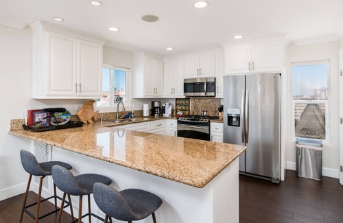South Mission Beach House | OCEAN VIEW SUNSET VIEW 3bd/3.5 bath S Mission Beach wBIKES A/C Garage STR-02819L