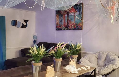 West Newton House | Ocean View Theme - Cozy - Explore An Amazing Treasure!