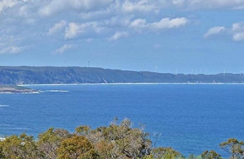 Kronkup House | Ocean View Torbay Hill Holiday Home