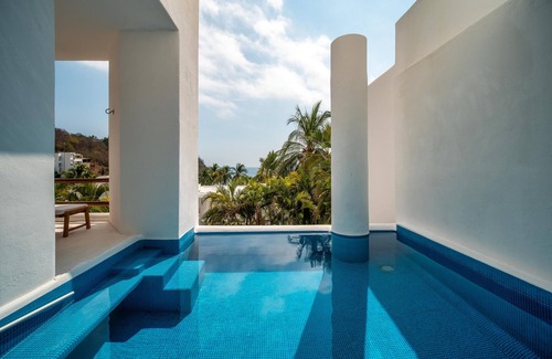 Santa Maria Huatulco Condo | Ocean view with private plunge pool & amenities