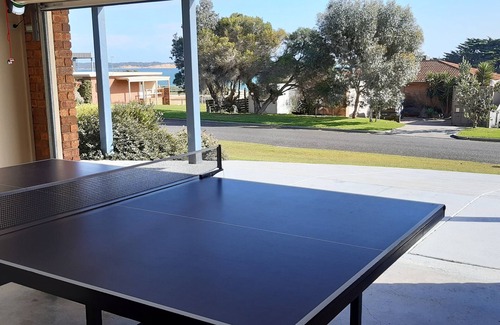 San Remo House | Ocean View with beach and shops at door step