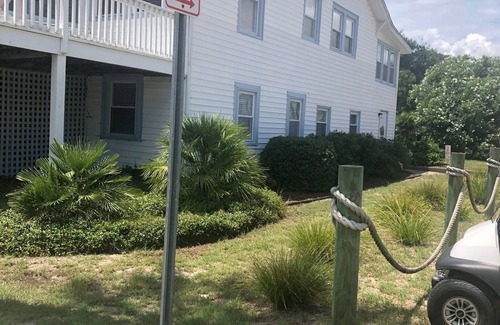 Isle of Palms House | Ocean views all over-beach access across from house-easy walk to restaurants!