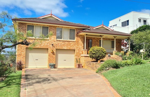 Woolgoolga House | Ocean Views at 41