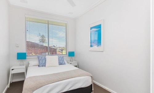Rockingham Apartment | Ocean Views