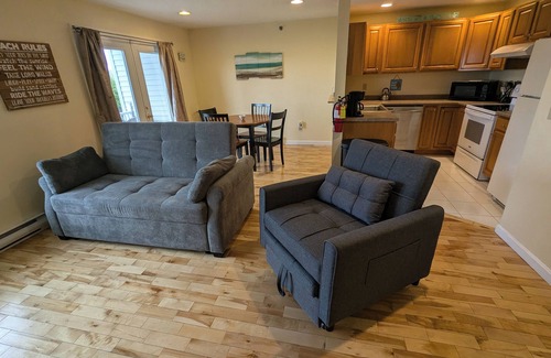 Old Orchard Beach Condo | Ocean views condo in heart of OOB