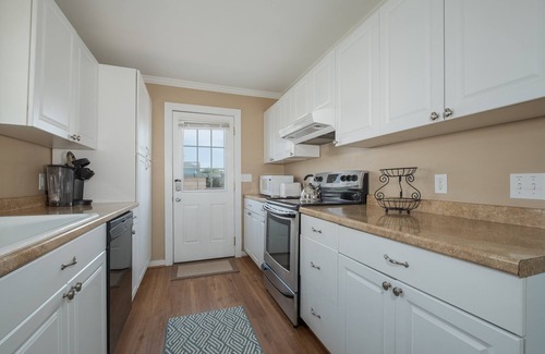 South Nags Head House | Ocean Views, Direct Beach Access, Hot Tub, Bring Fido