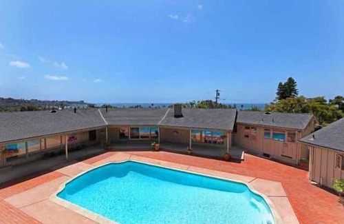 La Jolla Shores House | Ocean views, hot tub & pool, walk to beach, restaurants, and more!