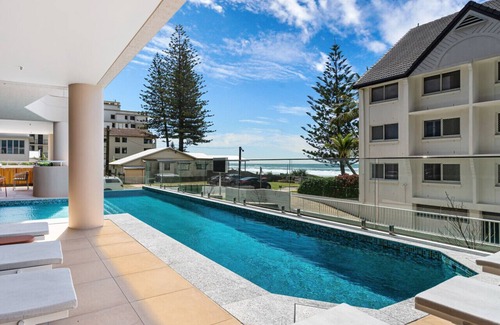 Palm Beach Apartment | Ocean Views Palm Beach