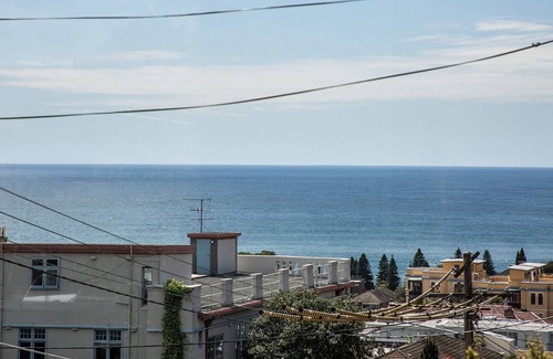 Coogee Apartment | Ocean Views. Private Pool. Large Deck Overlooking Coogee