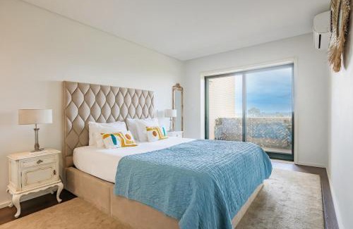 Sao Felix Da Marinha Apartment | Ocean Views Oasis at São Felix da Marinha
