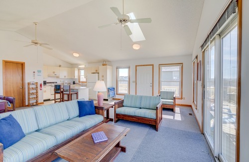 South Nags Head House | Ocean Views, Short Stroll to Beach, Bring Fido, Quiet Neighborhood, Perfect for the Family.