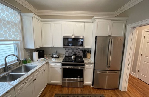 Isle of Palms House | Ocean Views, Steps to the Beach & GP Pools, Monthly Long Term discounts