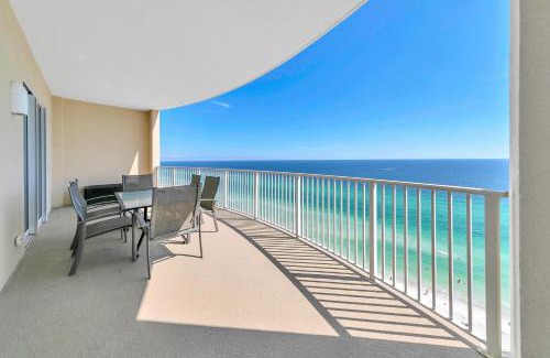 Long Beach Apartment | Ocean Villa 2004 by Emerald Coast Retreats Unit