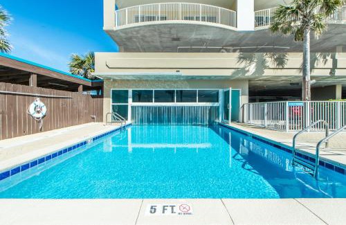 Long Beach Apartment | Ocean Villa 2004 by Emerald Coast Retreats Unit