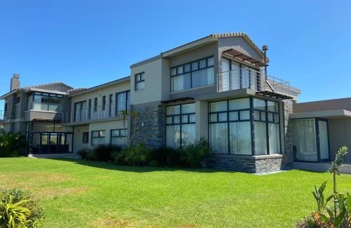 George Villa | Ocean Vista Luxury Oubaai