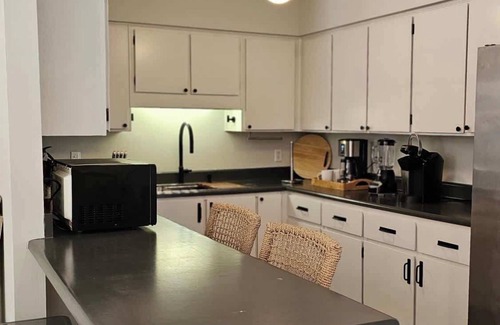 Saint Simons Island Apartment | Ocean Waves Summary: