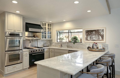 Del Monte Forest House | Ocean Whisper Newly Renovated, Walk to Spanish Bay, Beach and Golf