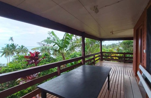 Savusavu House | Ocean White House