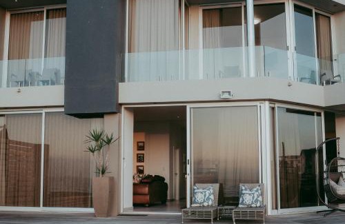 Rand Rifles House | Oceana View Selfcatering Accommodation