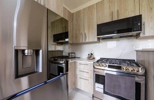 La Iglesia Apartment | OceanBreeze 3Bd|3BathPenthouse