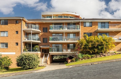 Forster Apartment | Oceancrest 12 on the Forster beachfront.