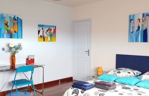 Plogoff House | OCEANE/FRAMBOISE BED AND BREAKFAST WITH SEA VIEW 4 KMS FROM POINTE DU RAZ PLOGOFF