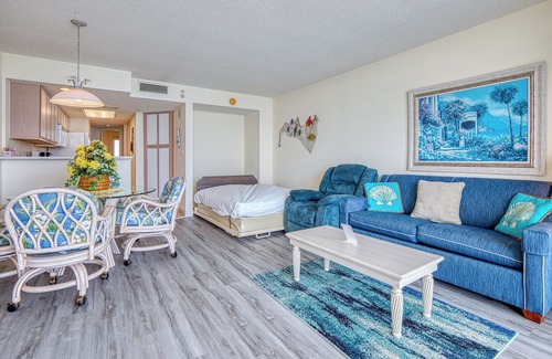 Atlantic Beach Condo | Oceanfront 1BD-Baywatch Resort-Family Friendly