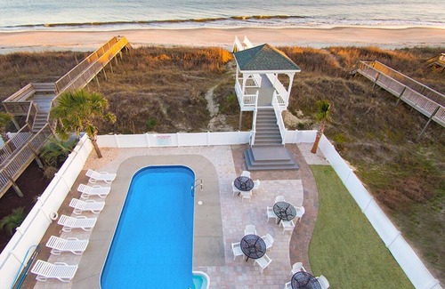 Ocean Isle Beach House | Oceanfront 10 bdrms private pool and tiki bar