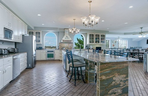 Corolla House | OCEANFRONT, 17 BRs, Ocean Views, Priv Pool, Rec Rm, Theatr Rm! 4x1487, The Dream