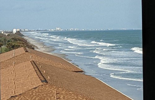 Tropic Condo | Oceanfront 2BR with Breathtaking Views next to Patrick SFB, Satellite Beach
