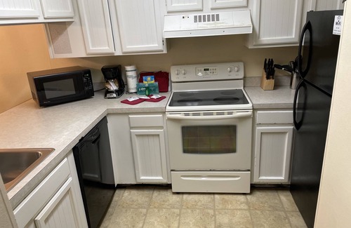 Atlantic Beach Condo | Oceanfront, 3 bdrms for Memorial Day Week!