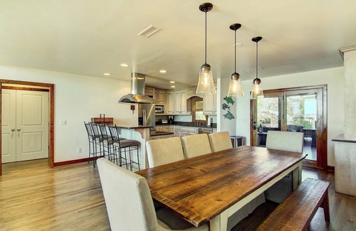 Charleston County House | Oceanfront Beach Cottage with Decks & Private Beach Access