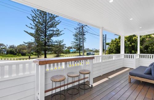 Kingscliff House | Oceanfront Beach House On Marine Parade