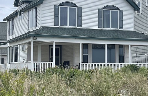 Allerton House | Oceanfront Beach House
