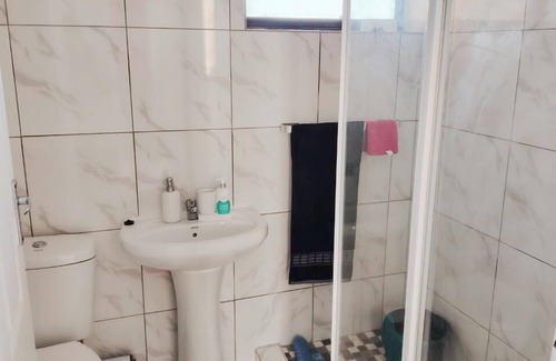 Amanzimtoti Apartment | Oceanfront Bliss in Amanzimtoti