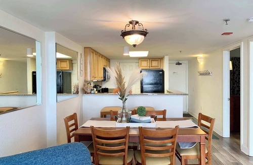 Briarcliffe Acres Condo | Oceanfront Condo with King Bed & Amenities!
