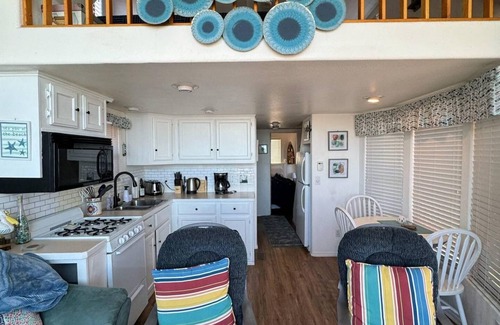 Smith River Apartment | Oceanfront Cabin 4 With Jacuzzi Stunning Views
